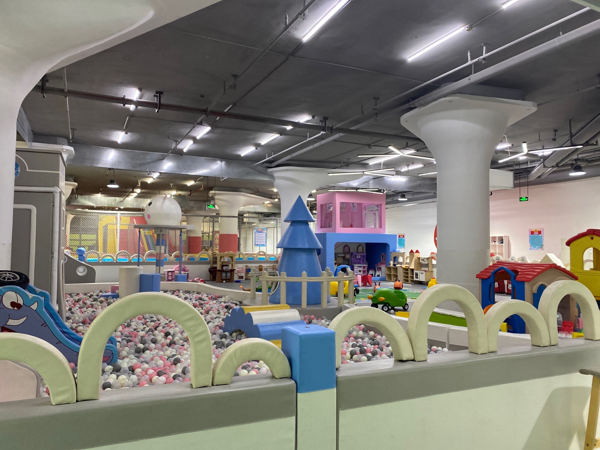 场地封面-杭州火星兔智慧乐园