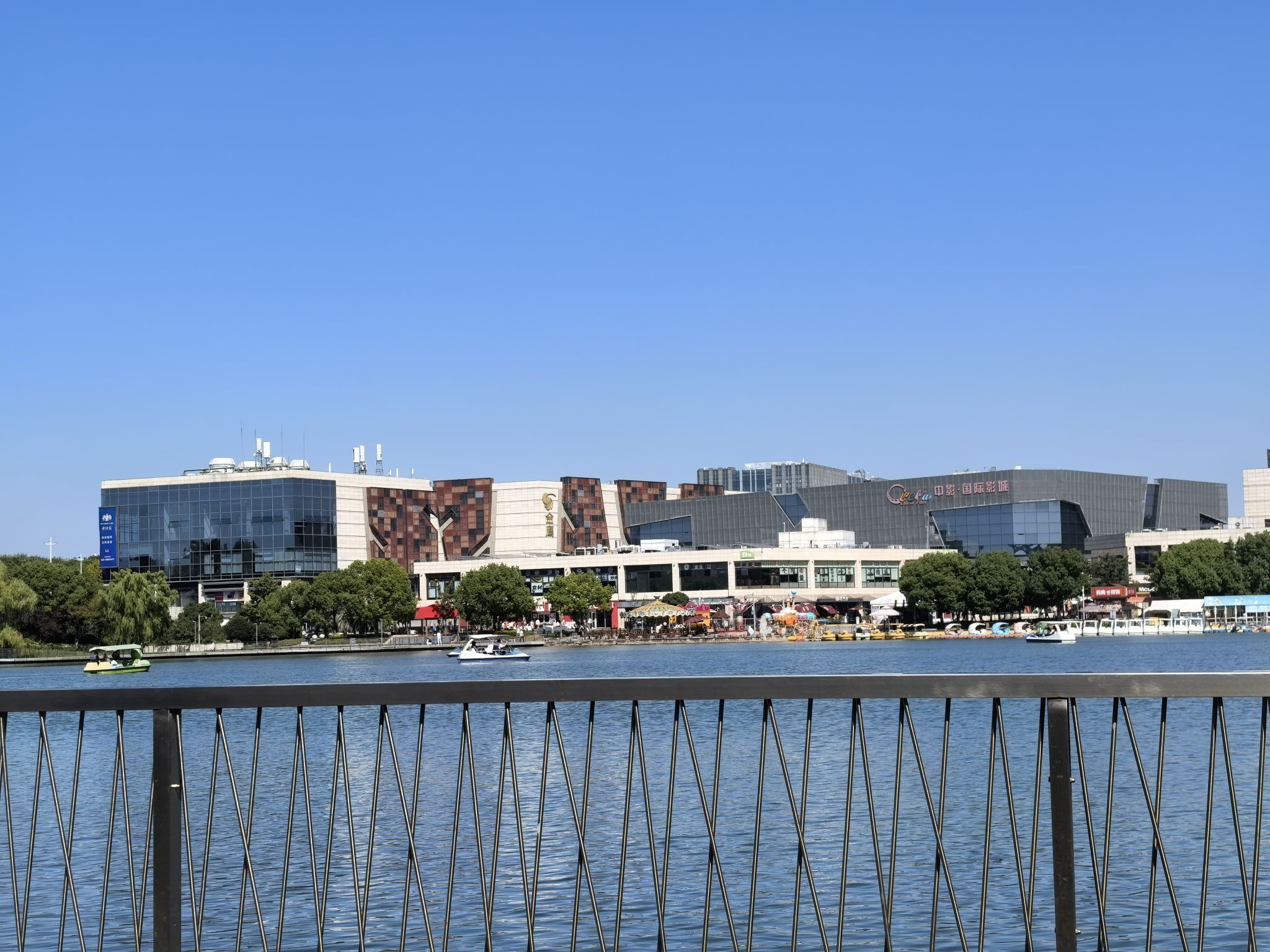 金鹰湖滨天地A区A馆