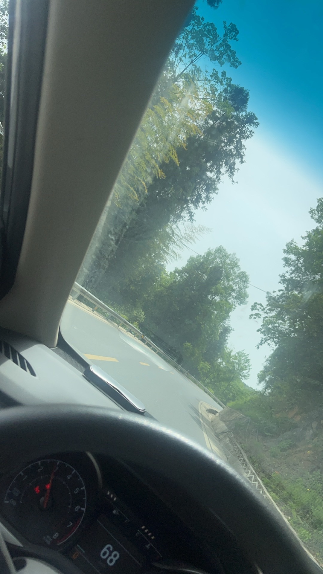 恩施西收费站(G50沪渝高速出口)