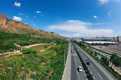 西宁西收费站(G6京藏高速东向)