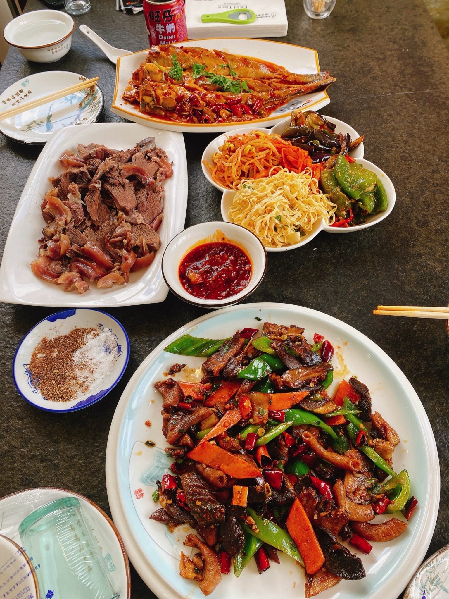 玉花鲜族饭店