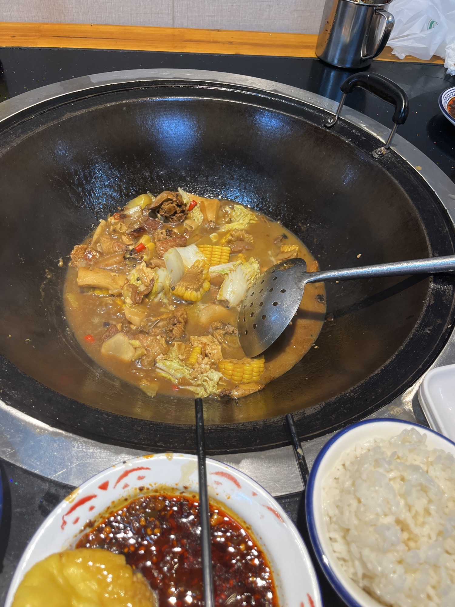咱姥家大锅台(海口桂林洋店)