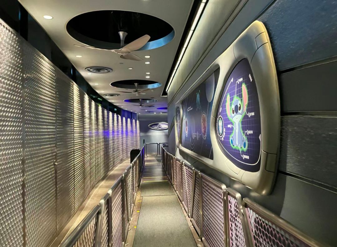 场地封面-太空幸会史迪奇