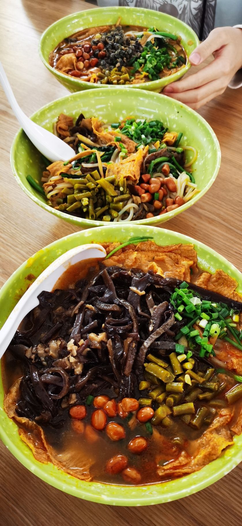 谭记螺蛳粉玉林第一家(东明总店)