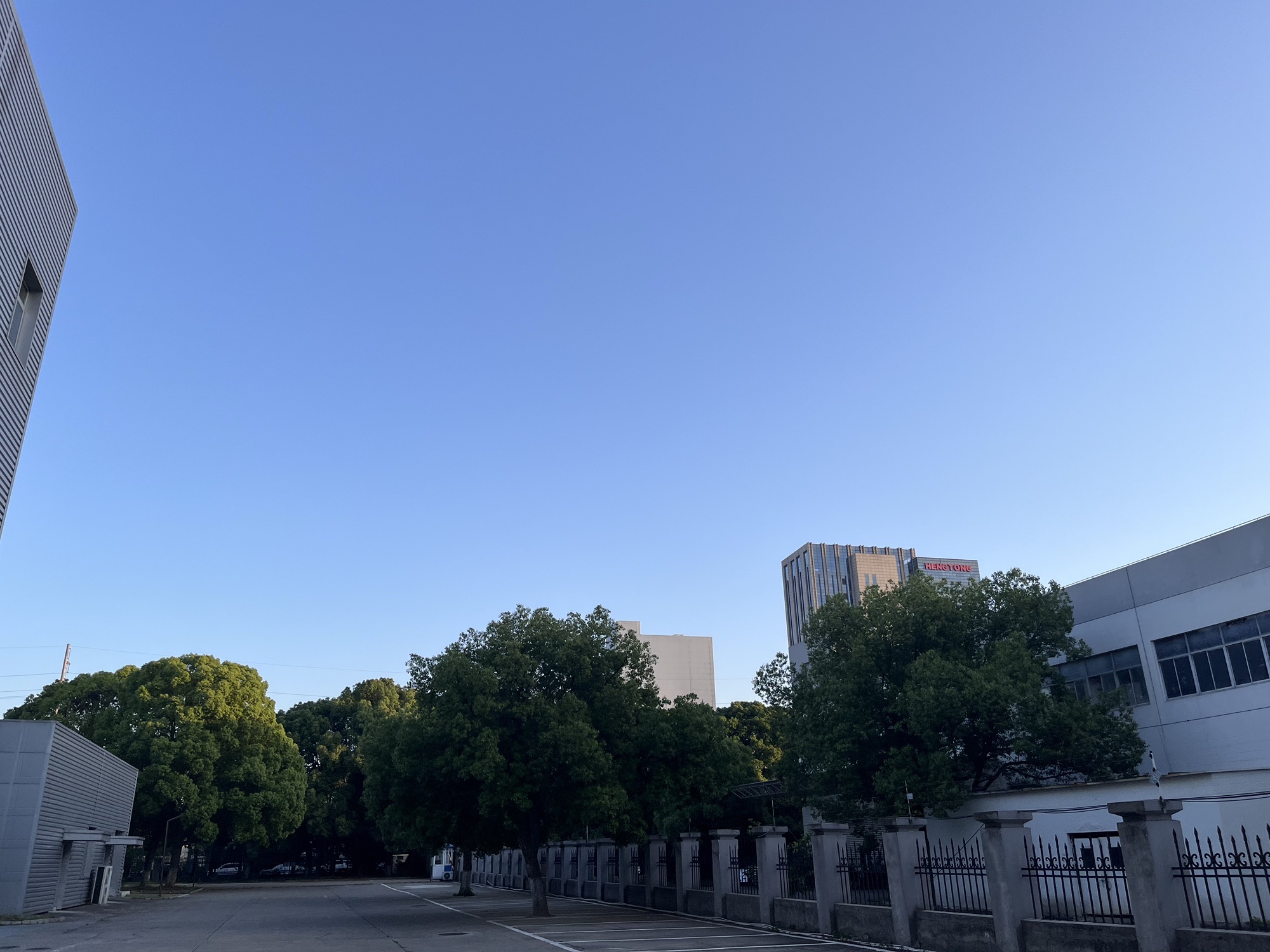 飞旭电子(苏州)有限公司