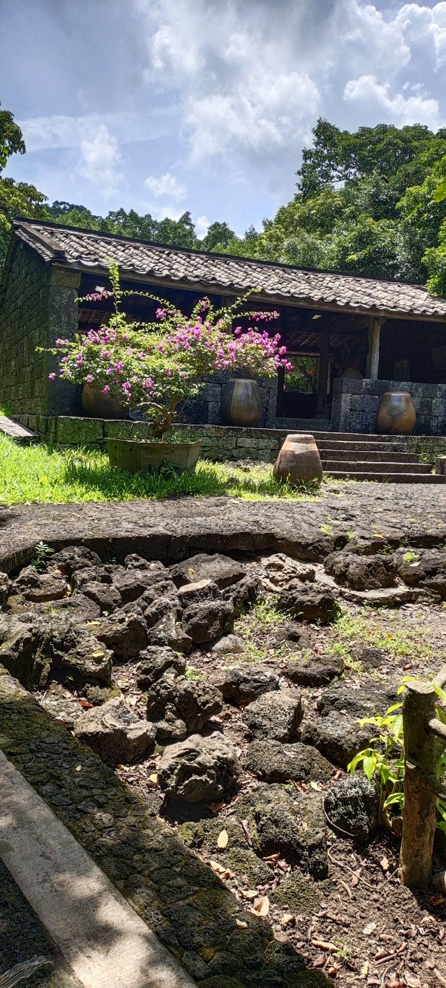 羊山美孝火山文化旅游区