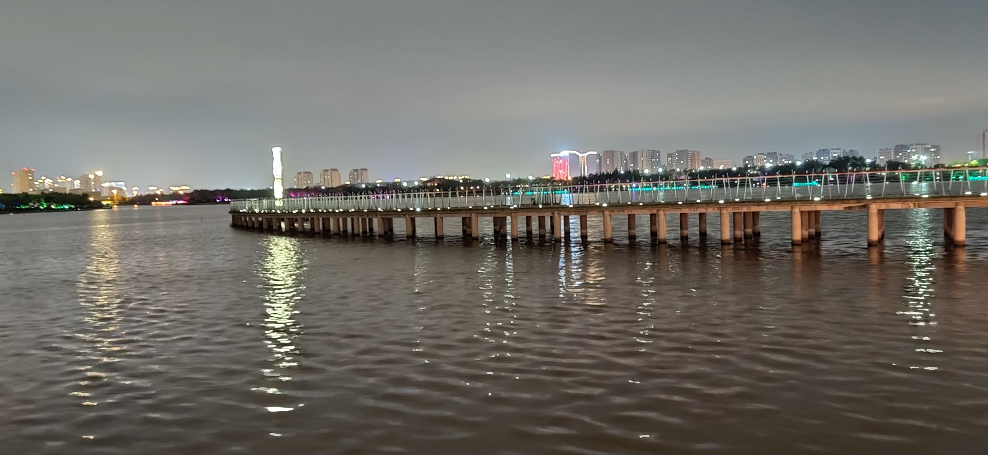 人才广场旅行图片 2