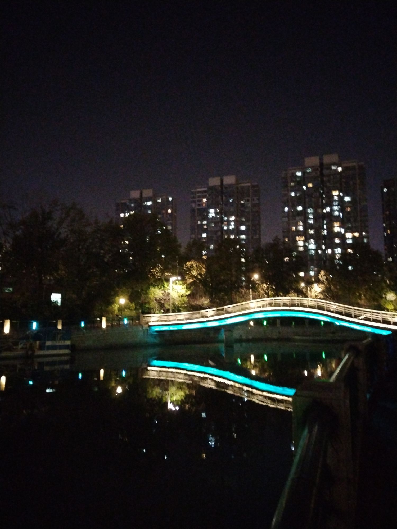 青山广场旅行图片 3