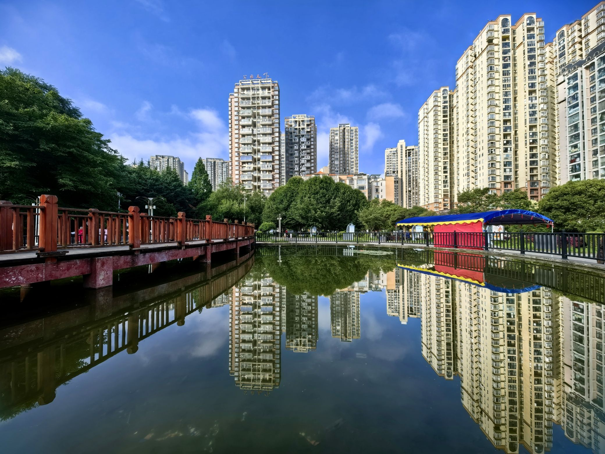 白鹤公园