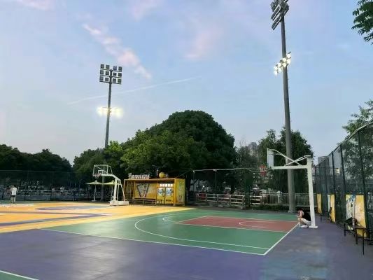 场地封面-黑曼巴篮球公园
