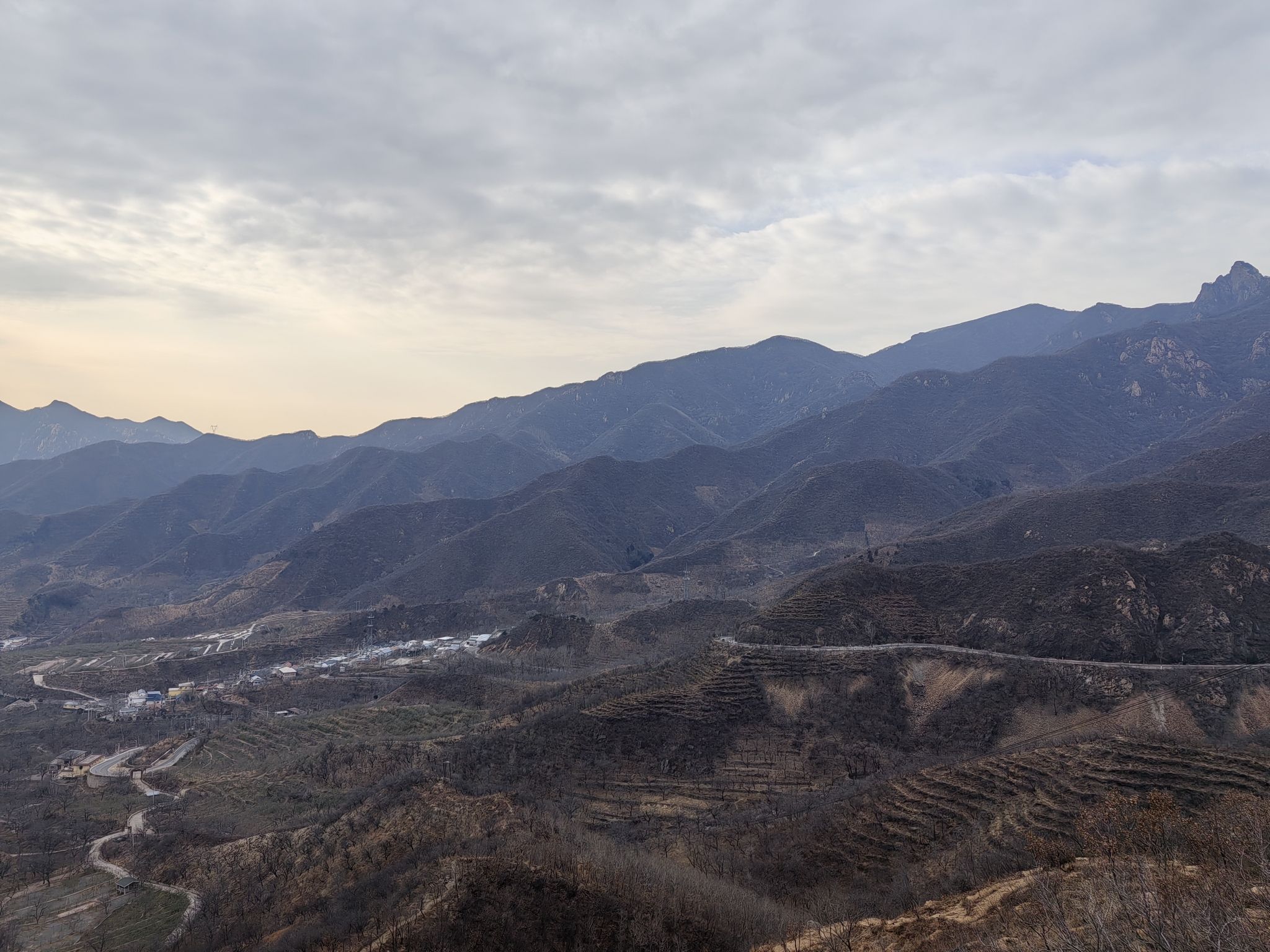 杏树台村观景台旅行图片 3