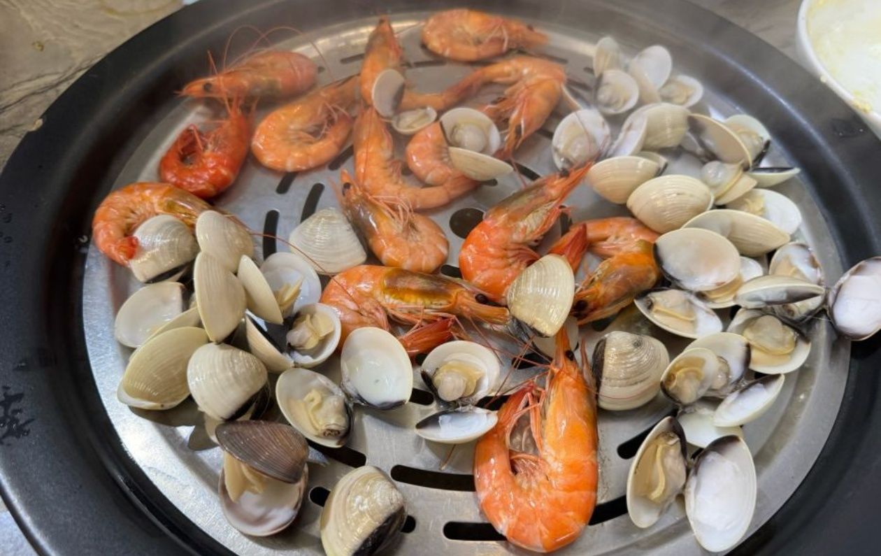 蒸原味海鲜火锅店