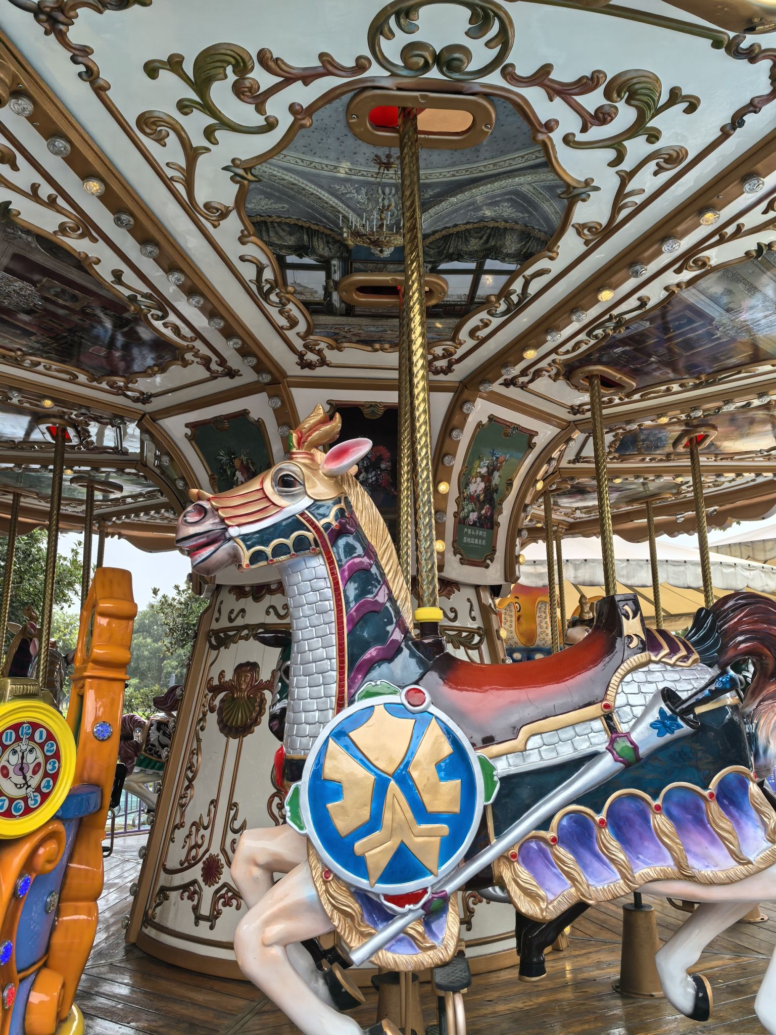 场地封面-情侣园游乐场