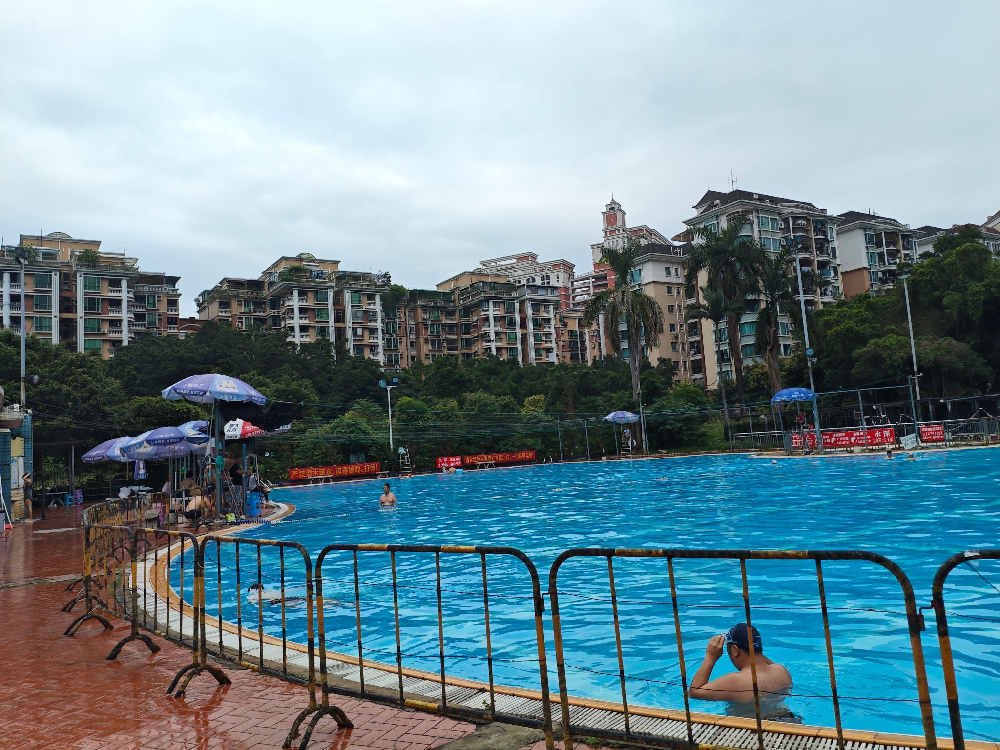 场地封面-云景花园游泳池