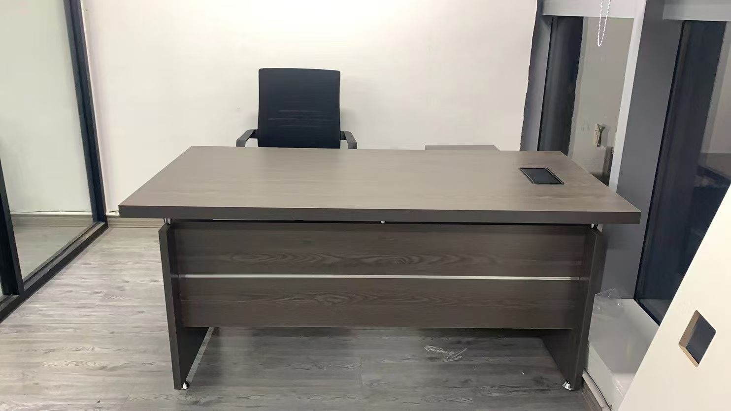 智尚办公家具(义乌鹏城小区店)