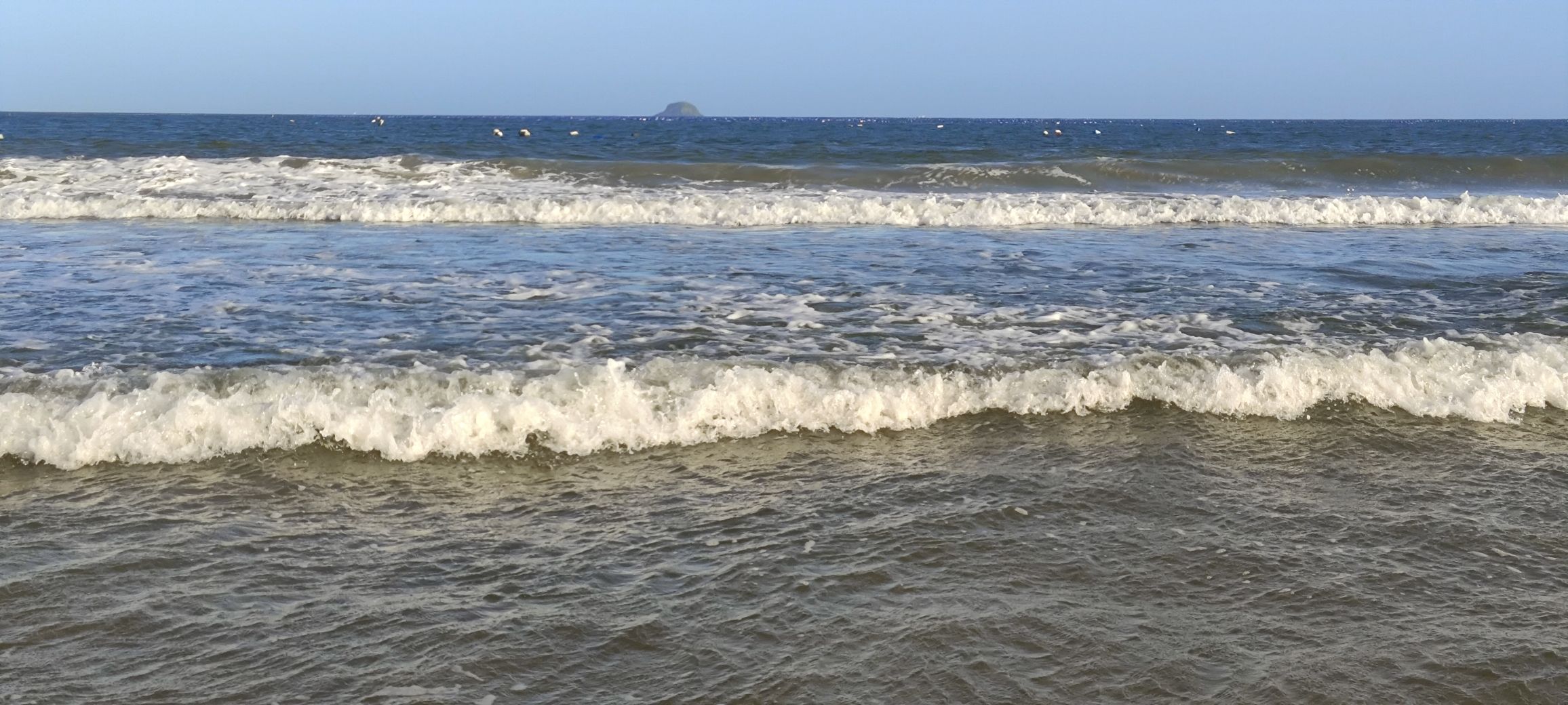 月光沙滩旅行图片 3