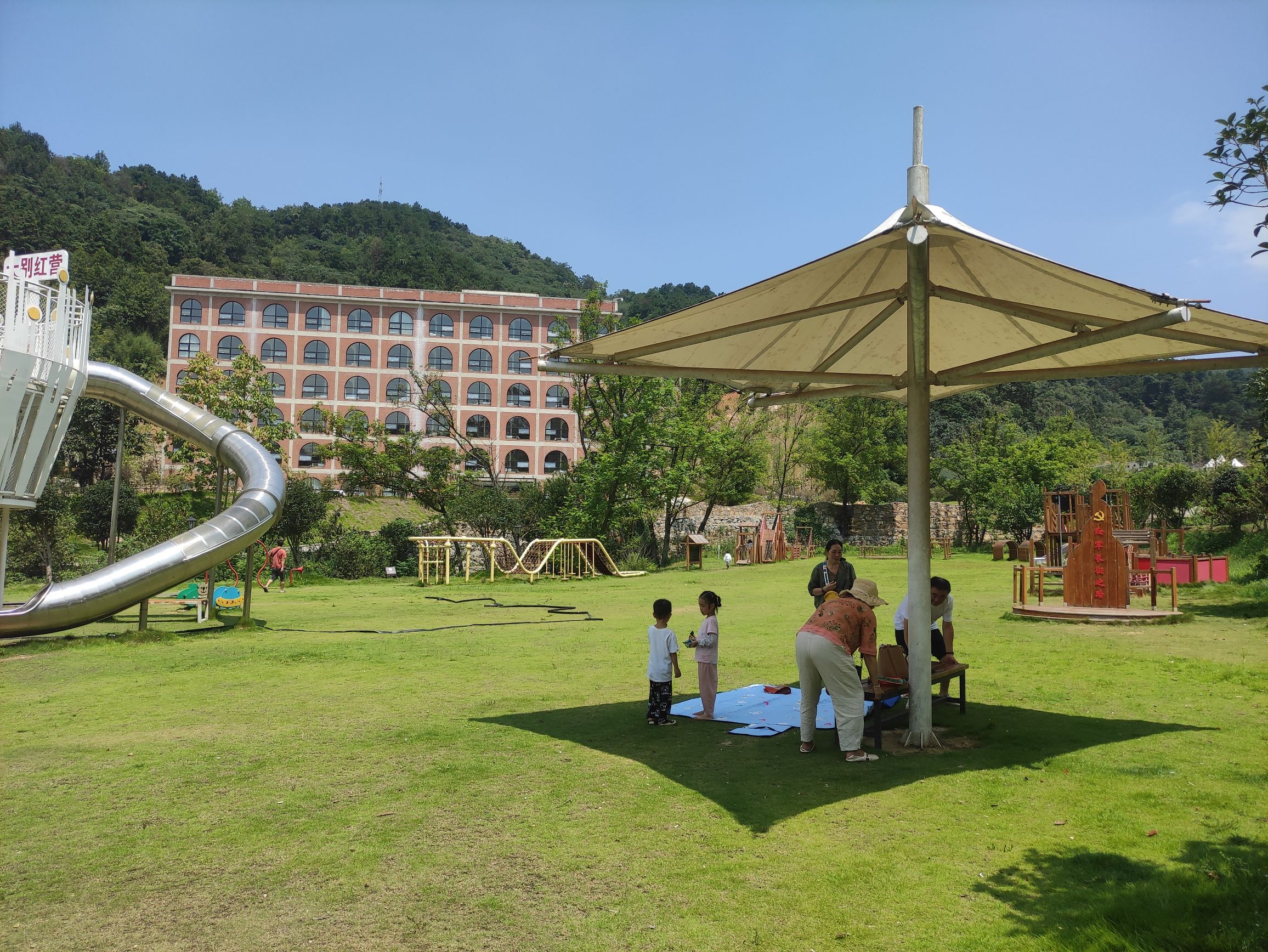 大别山露营公园
