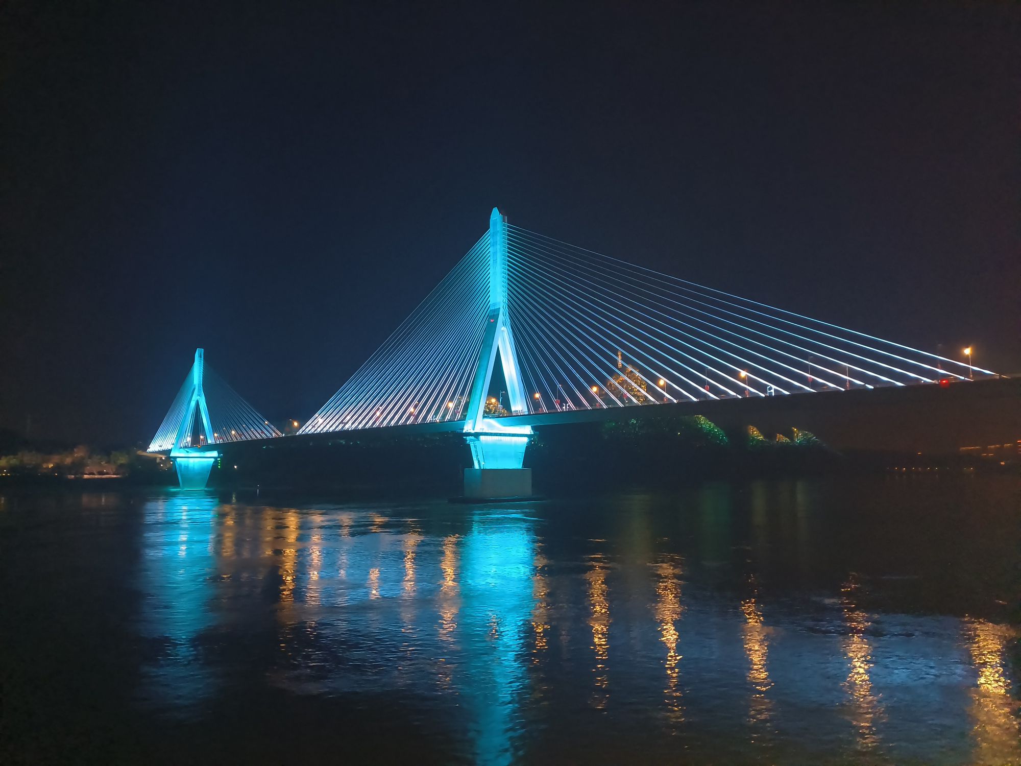 交运长江夜游旅行图片 1