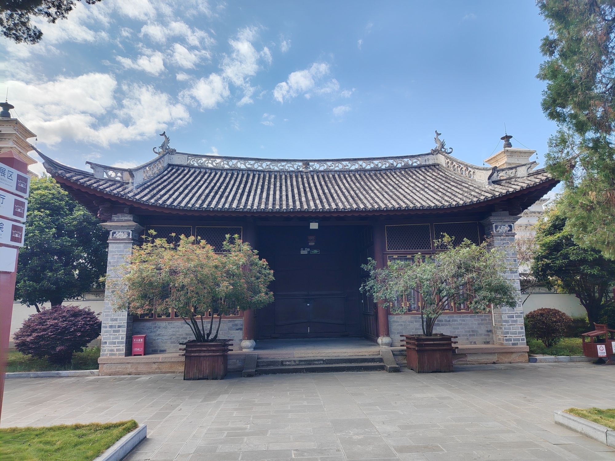 等觉寺实景照片
