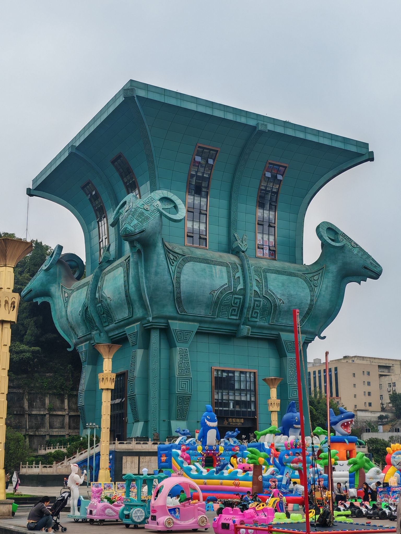 仁怀酒都广场旅行图片 1