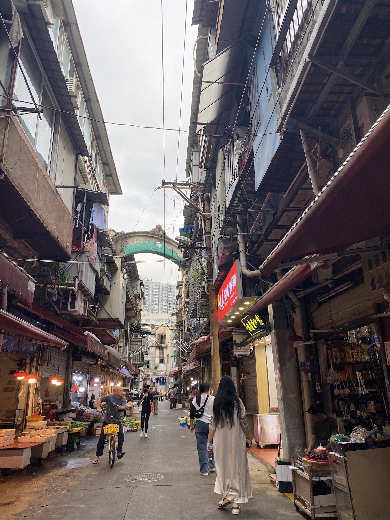 港头菜市场