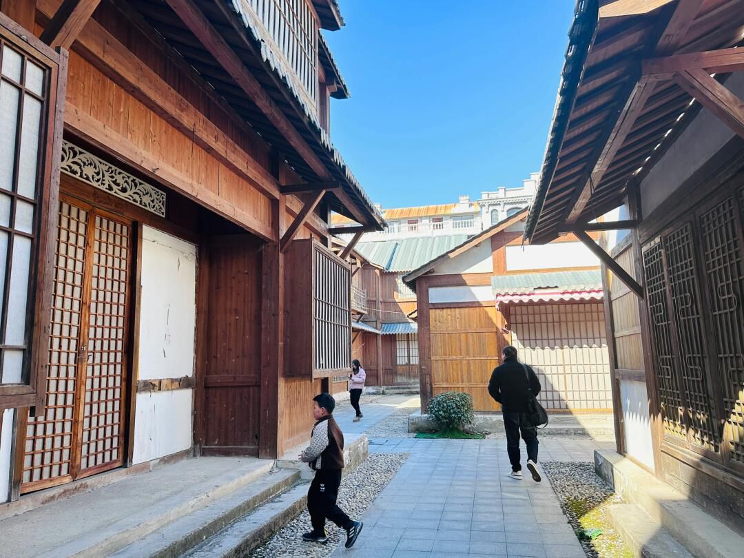 江苏西太湖影视产业基地旅行图片 1