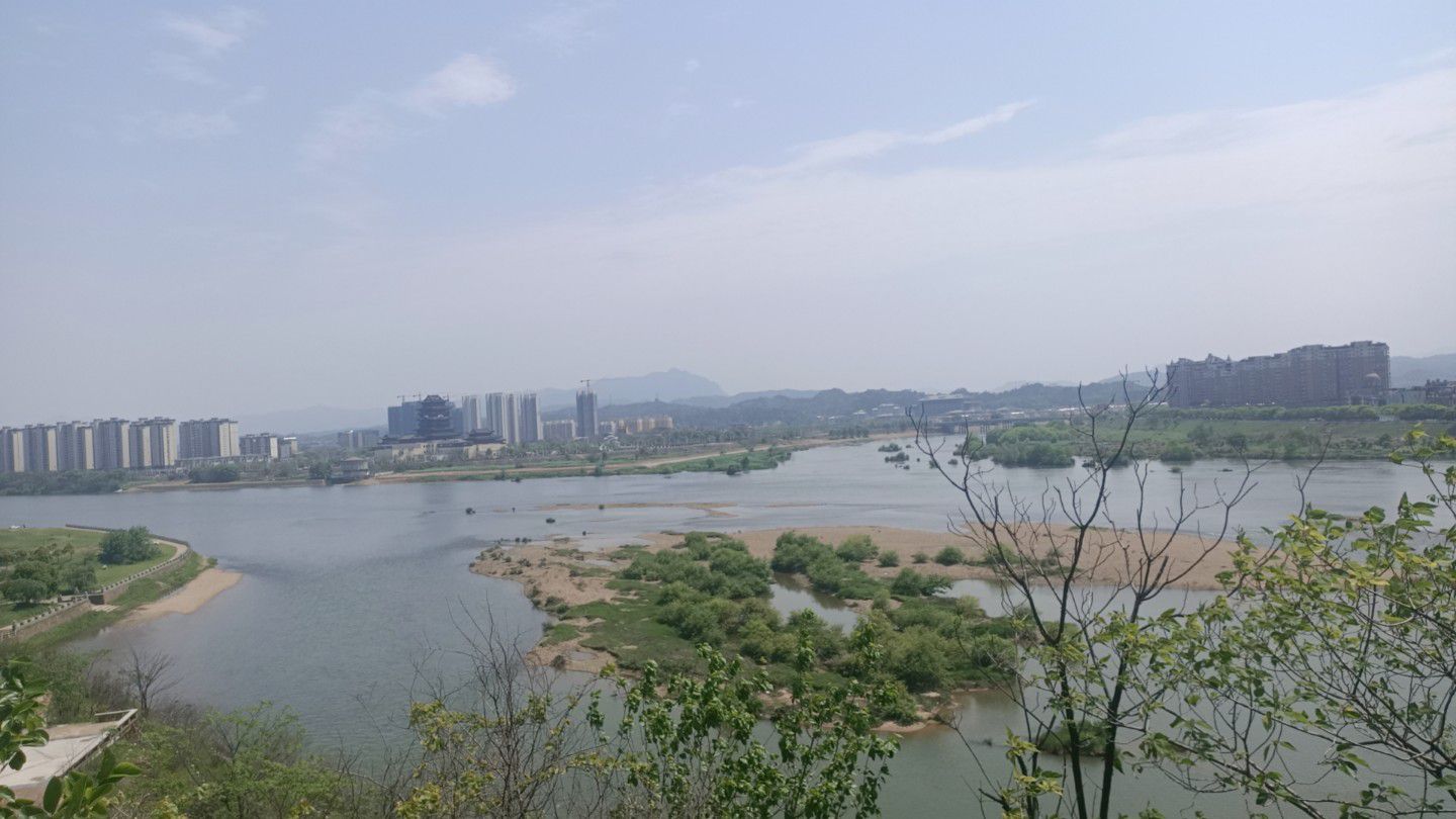 辛弃疾广场旅行图片 2
