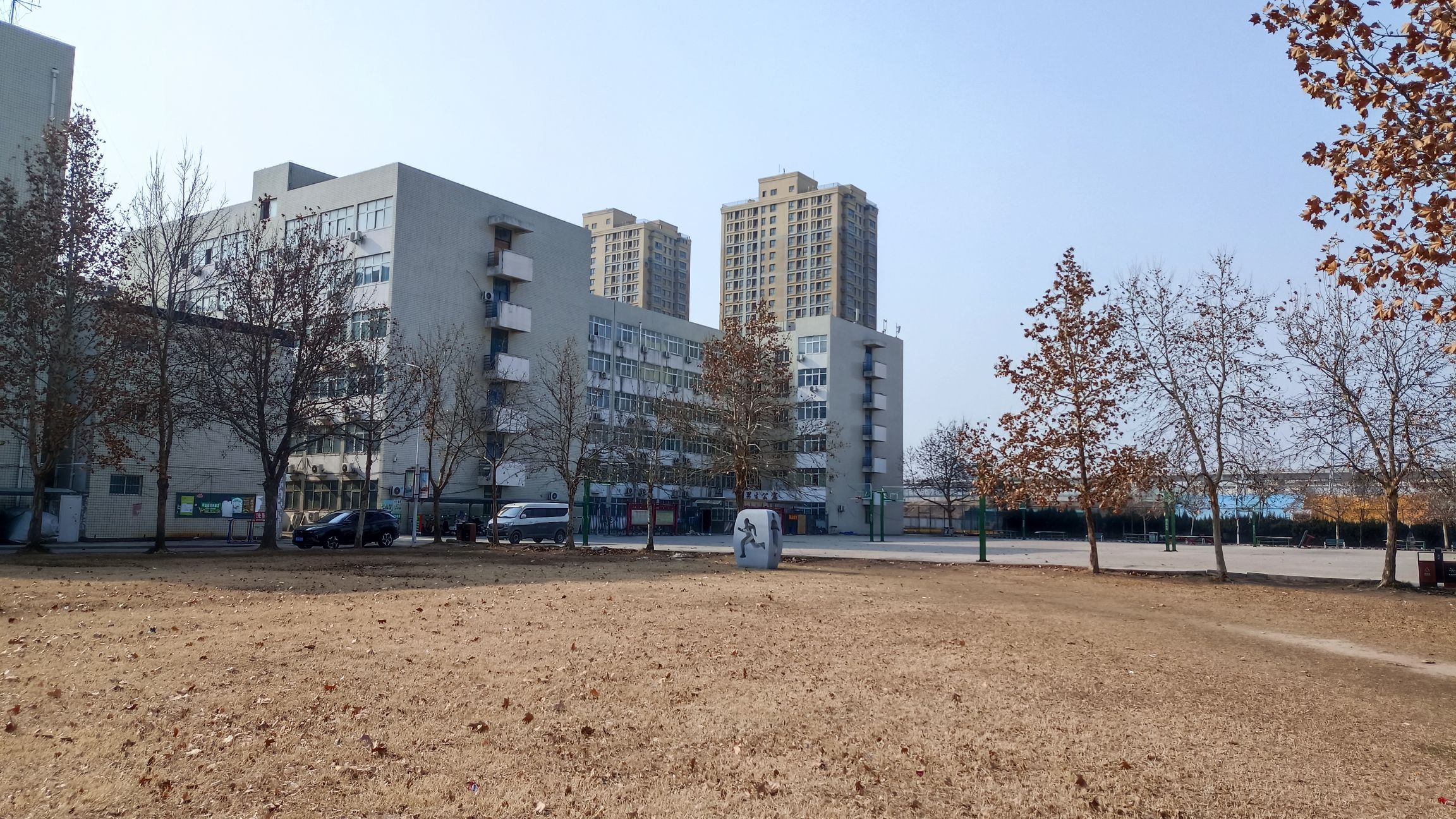 郑州工程技术学院(龙子湖校区)