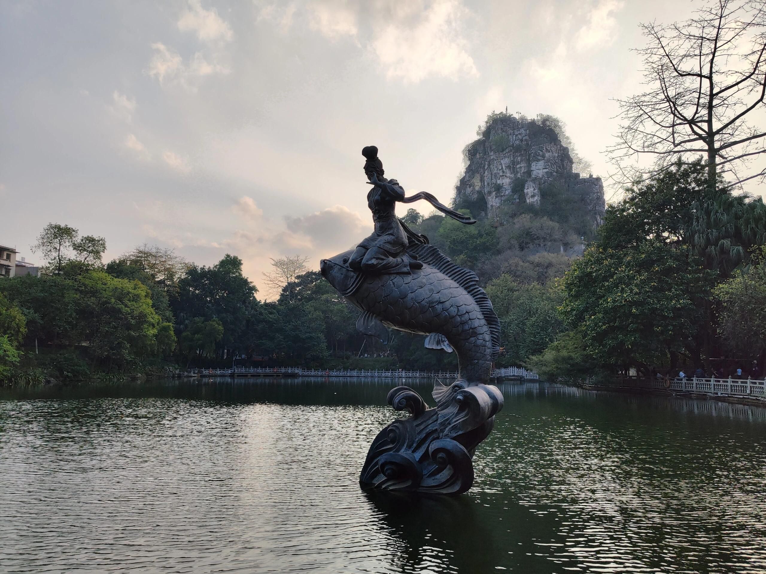 立鱼峰风景区旅行图片 2