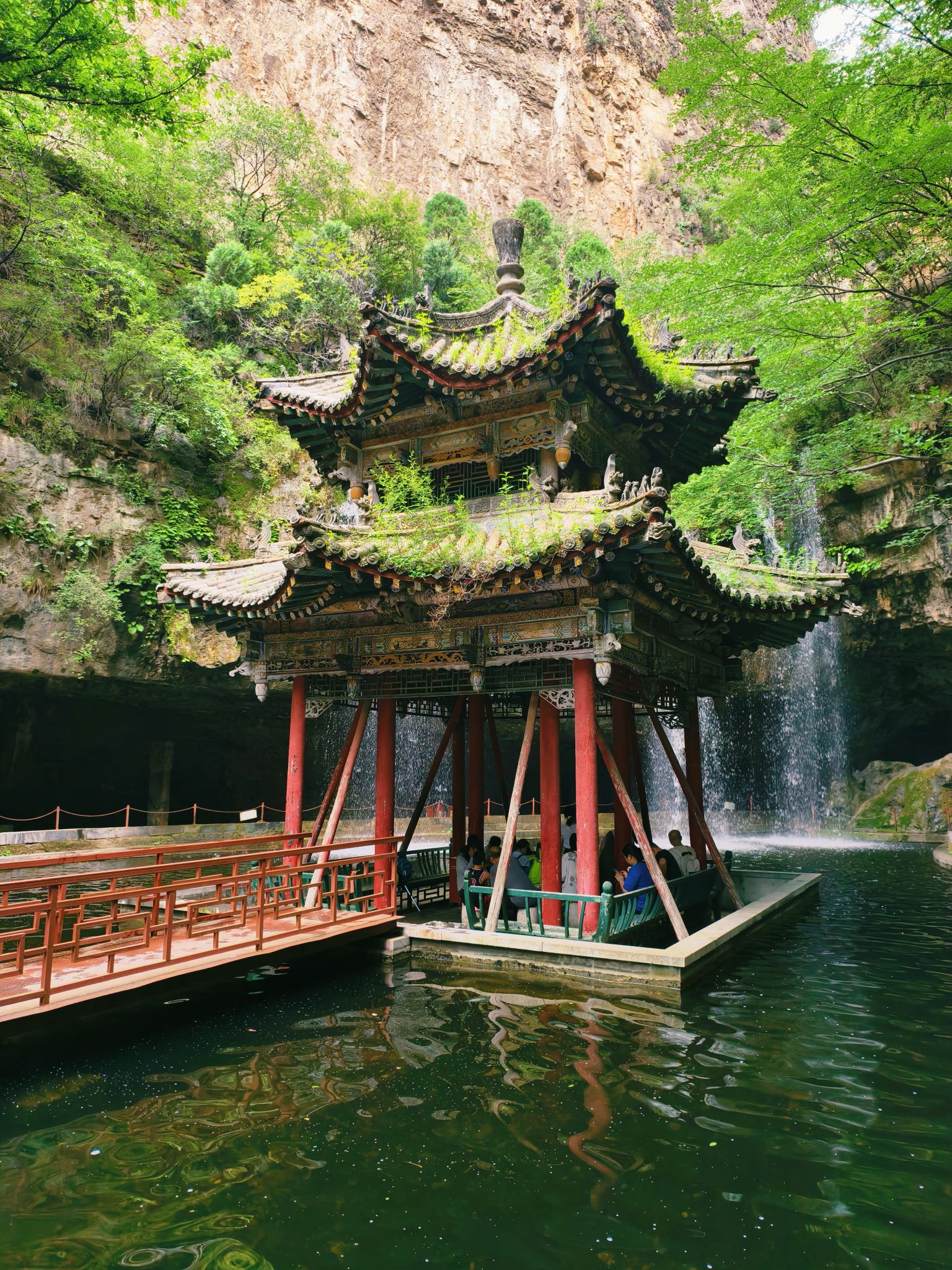 黑龙潭