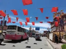 理塘东城门旅行图片 2
