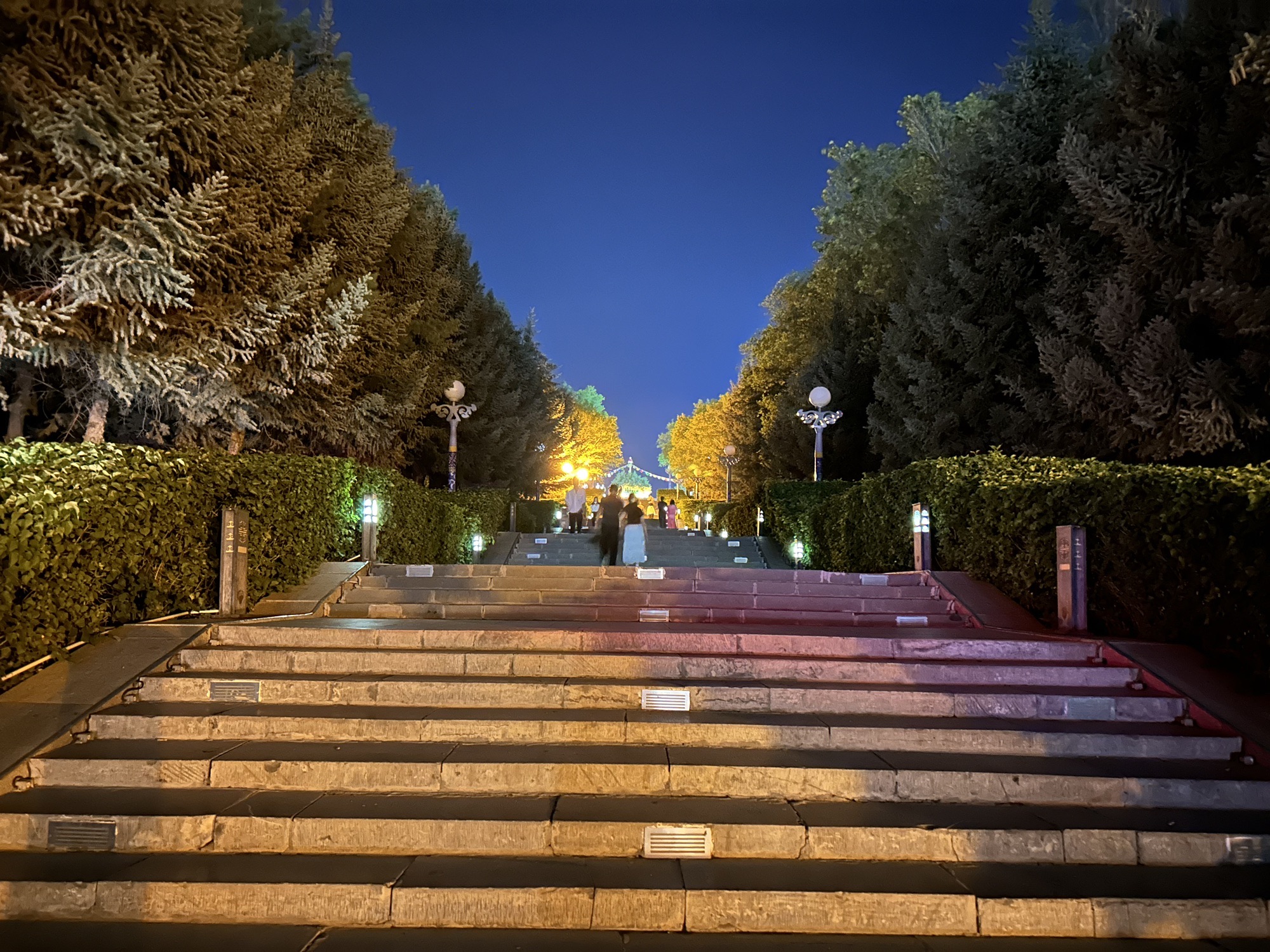 额尔敦敖包公园旅行图片 2