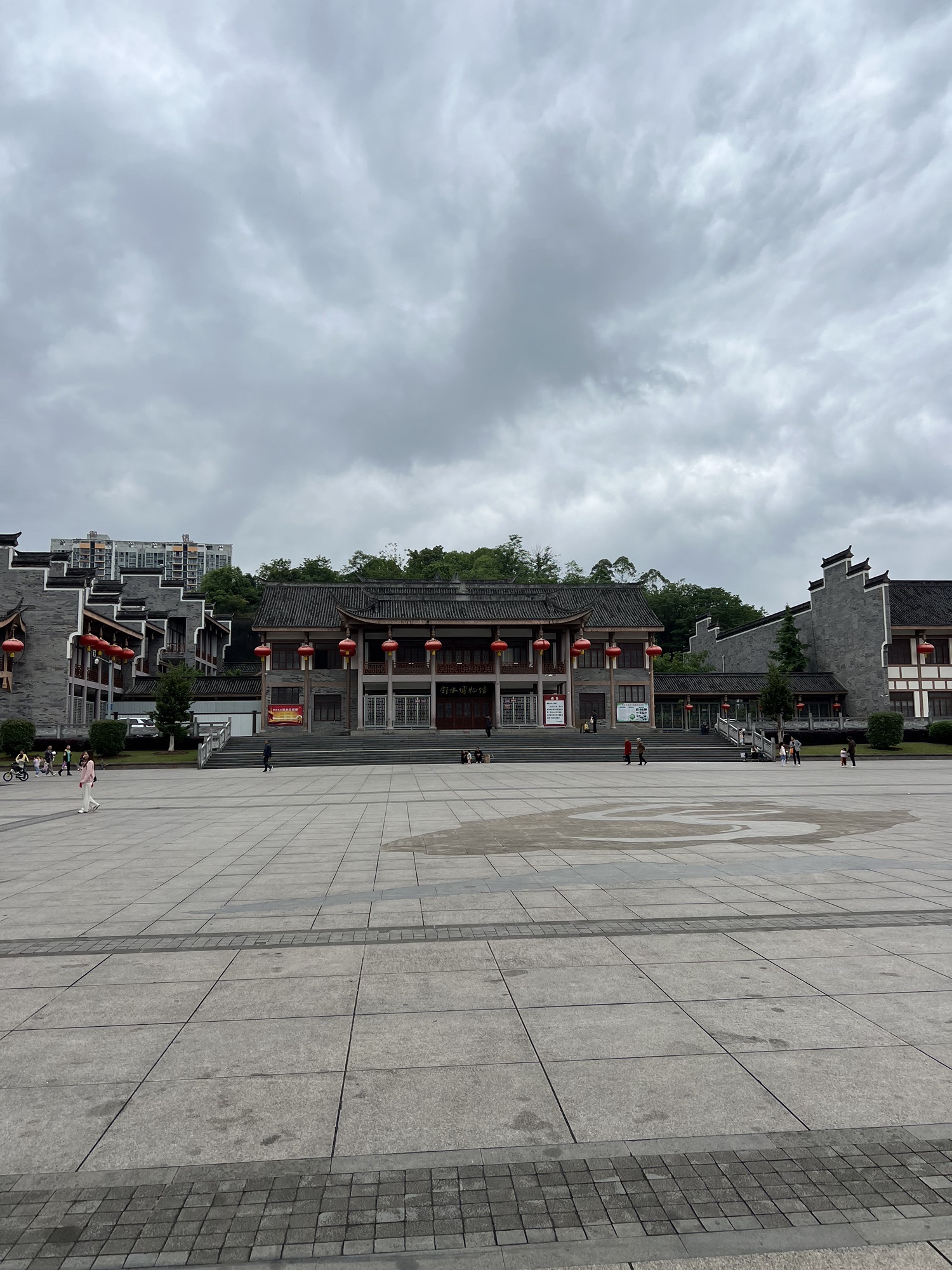 邻州广场旅行图片 3