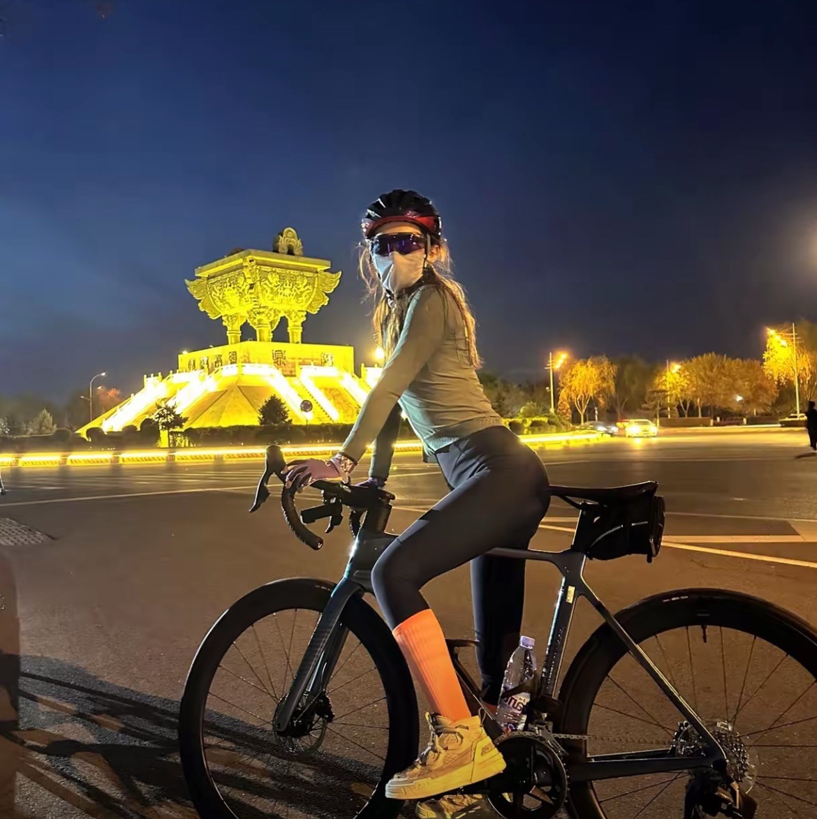 滨河大鼎旅行图片 1