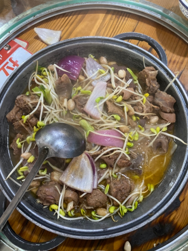 琼菜农家庄(中兴大街总店)