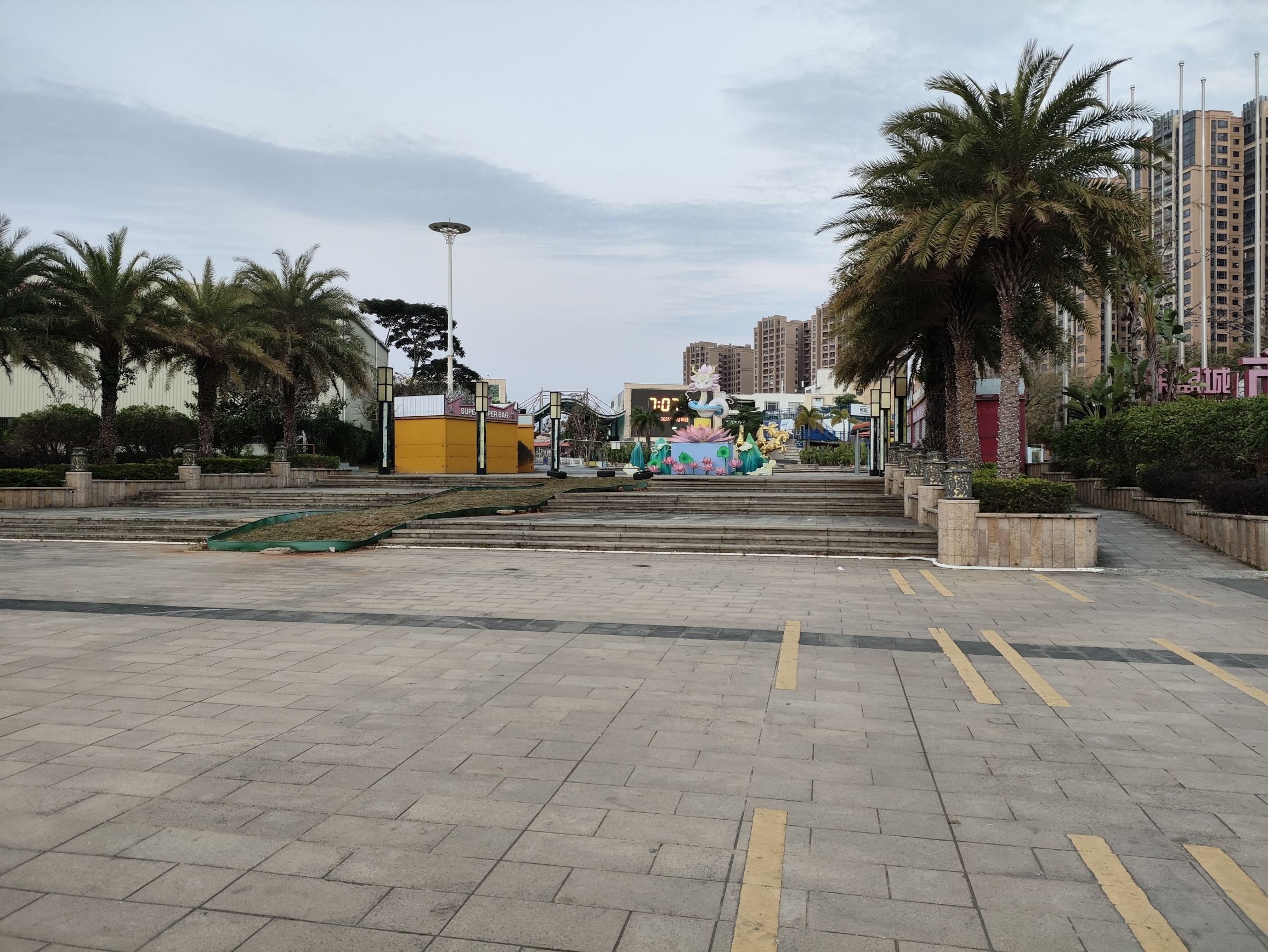 鼎能·东盟城市民广场旅行图片 2