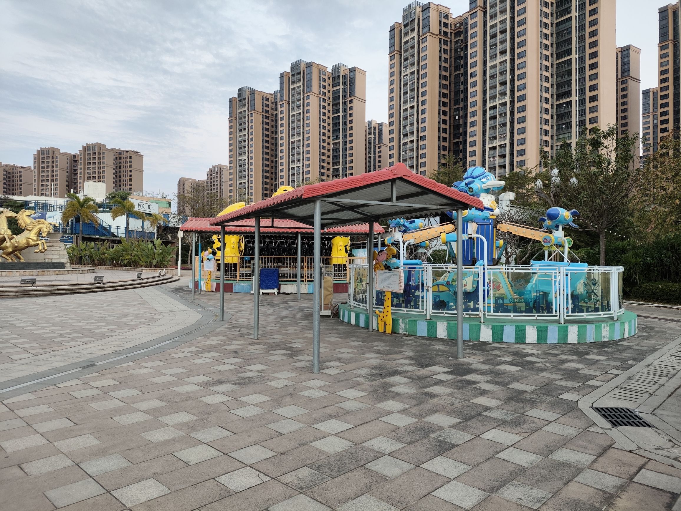 鼎能·东盟城市民广场旅行图片 3