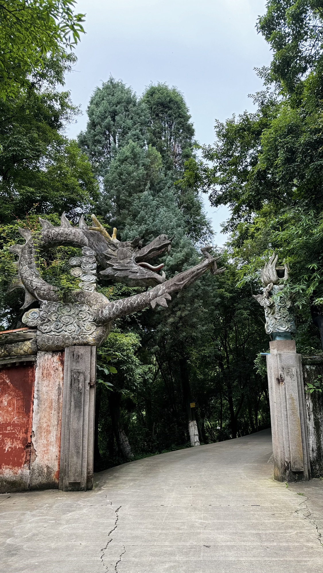 宝华山寺实景照片