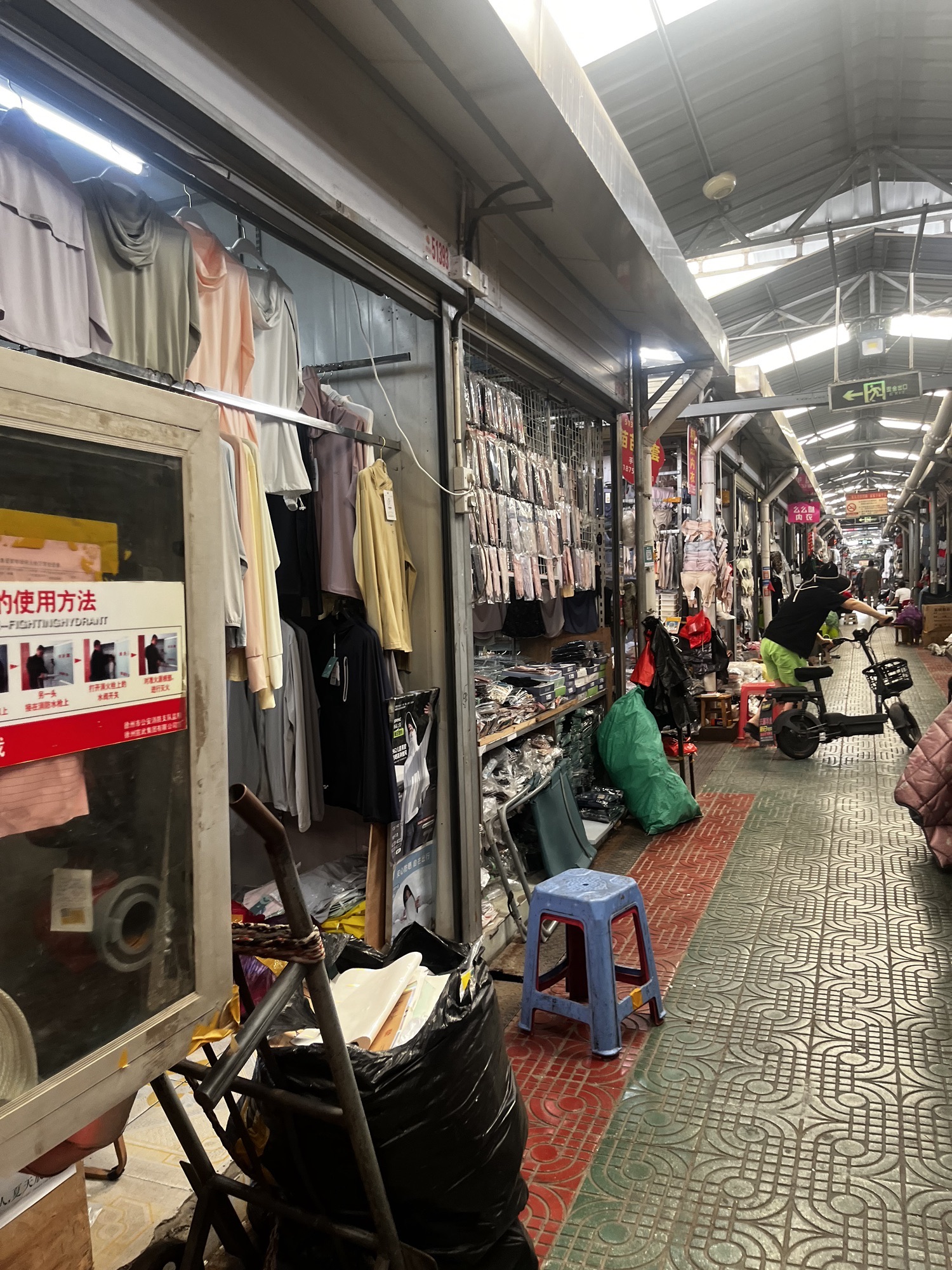宣武市场-南市场玩具城