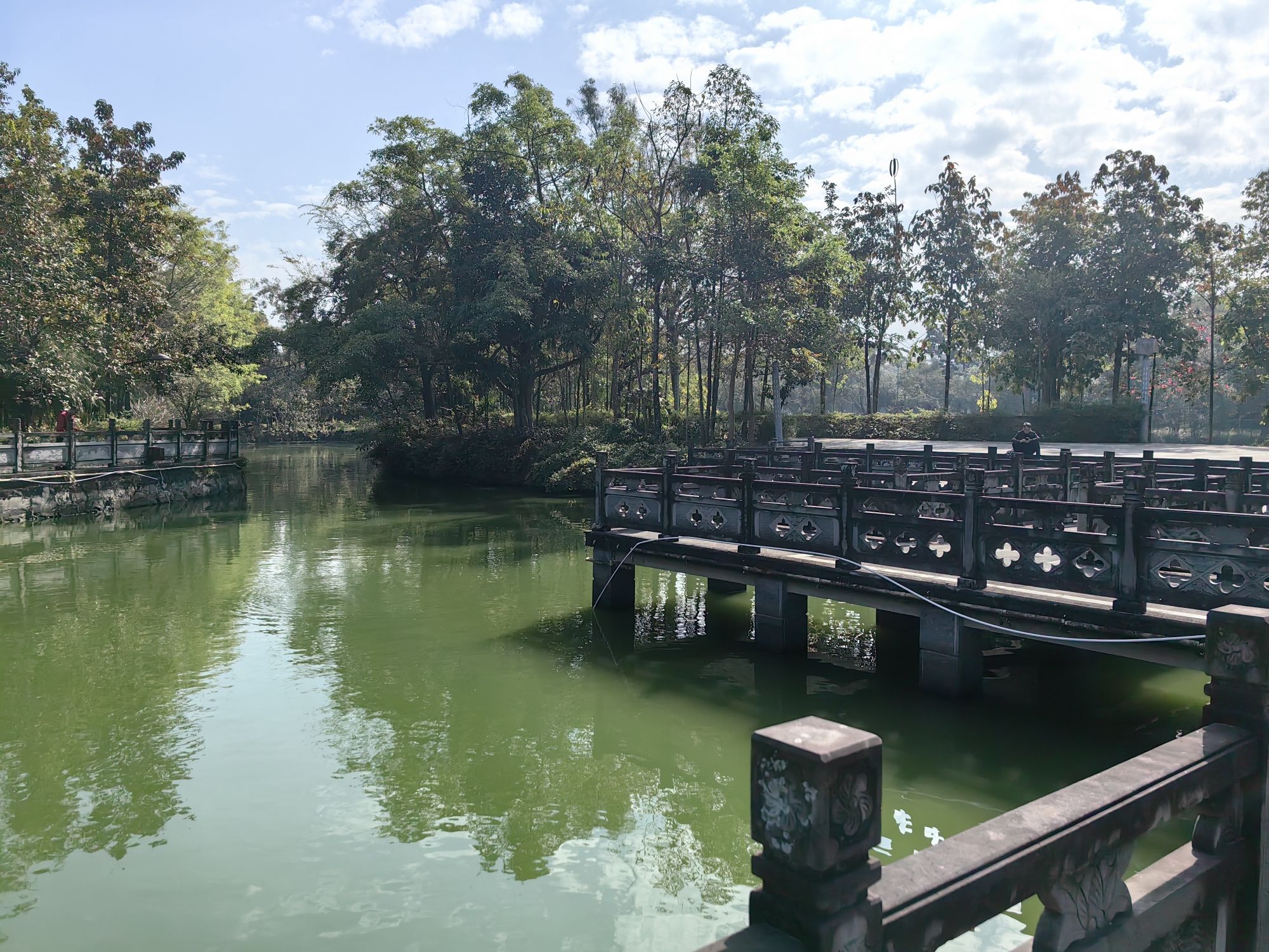 南卯湖公园