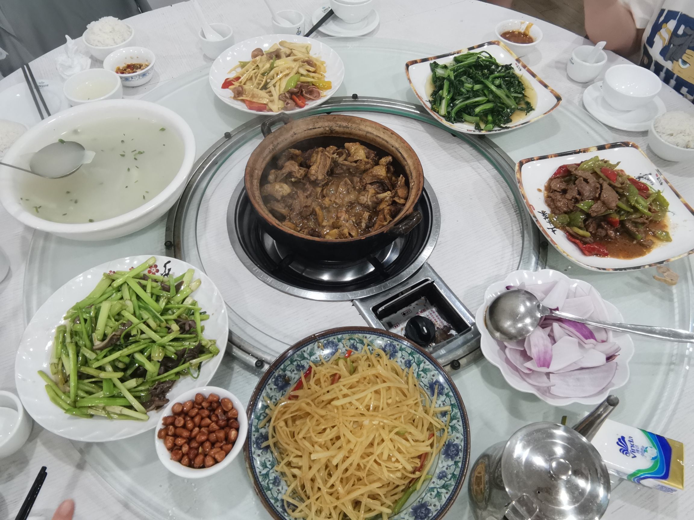 枫木香草鸭餐厅
