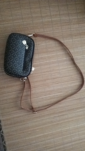 华鑫箱包(世纪广场4栋店)