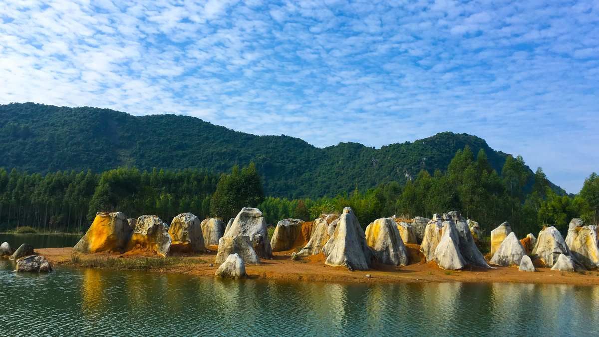 里建湖公园旅行图片 3
