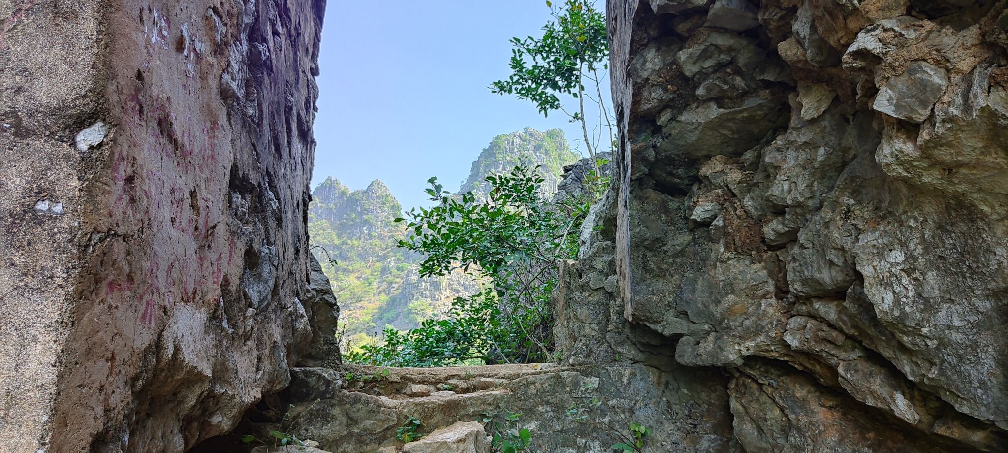 陆川县珊罗镇田龙村龙尾屯将军寨风景区旅行图片 1