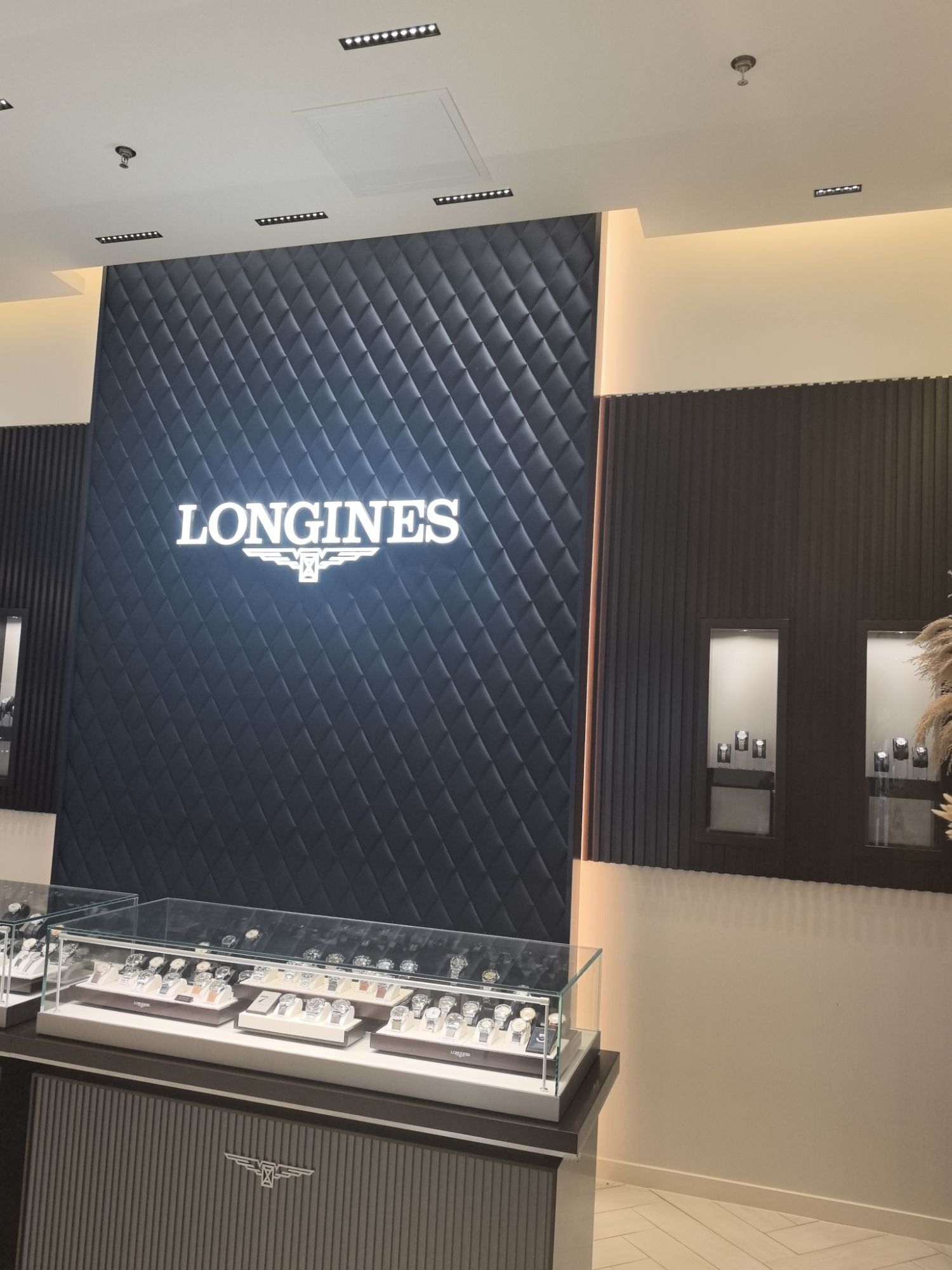 浪琴表LONGINES(南昌中山百盛店)