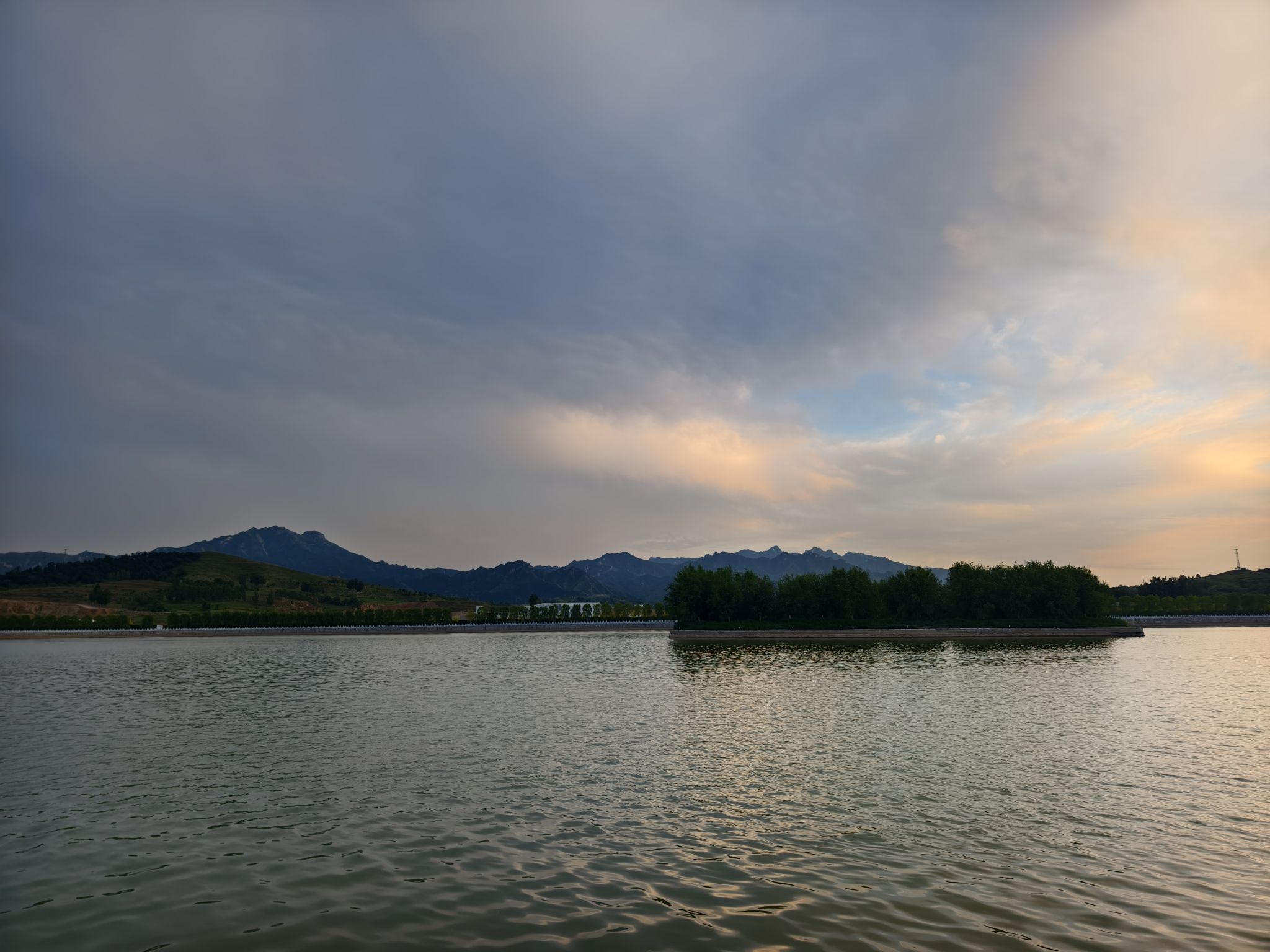 涞源湖旅游度假区