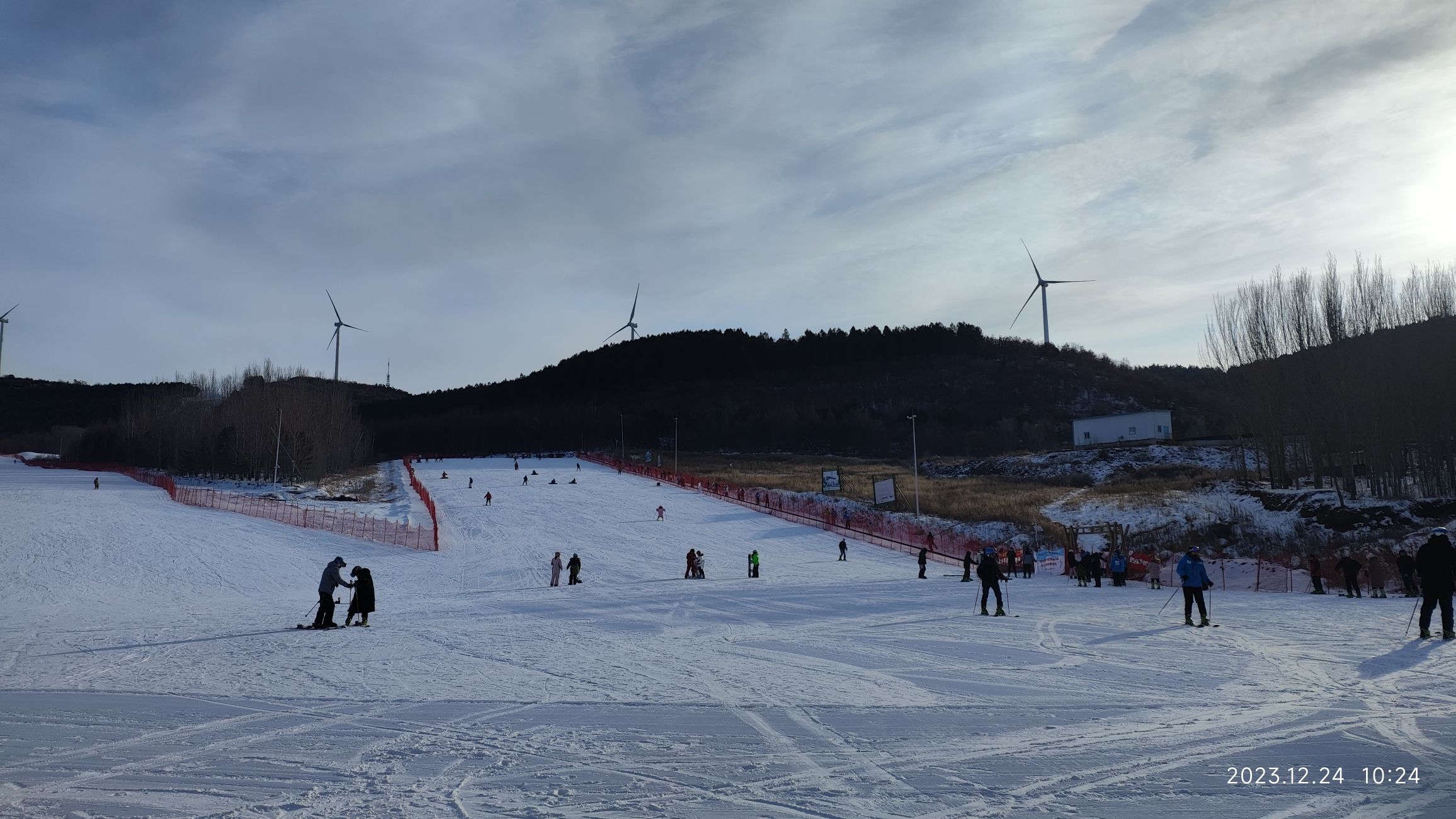 奥悦碾子山滑雪场旅行图片 3