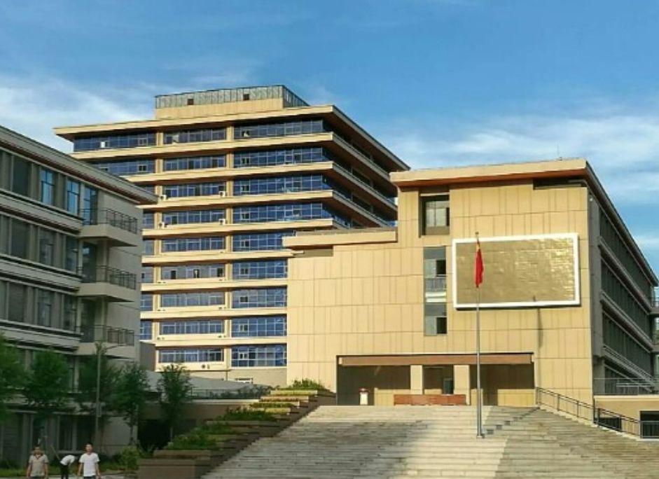 东营市第一中学