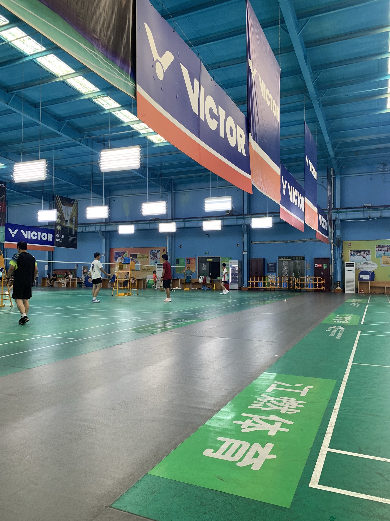 场地封面-江燃·贝力YONEX羽毛球馆