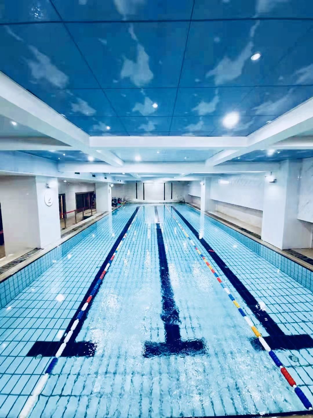 场地封面-菲力嘉乐游泳馆